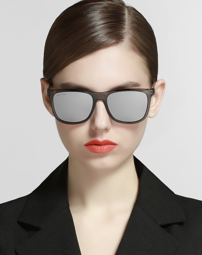 Front view of woman wearing Veithdia Stainless Square sunglasses